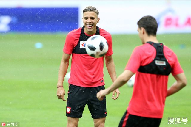 在新阵容中 在新阵容中