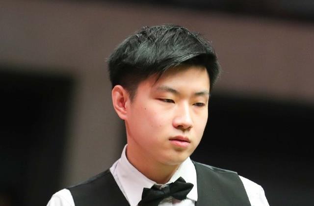 湖人险胜勇 湖人险胜勇